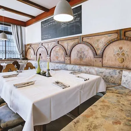 Fogadó Restaurant Austueble