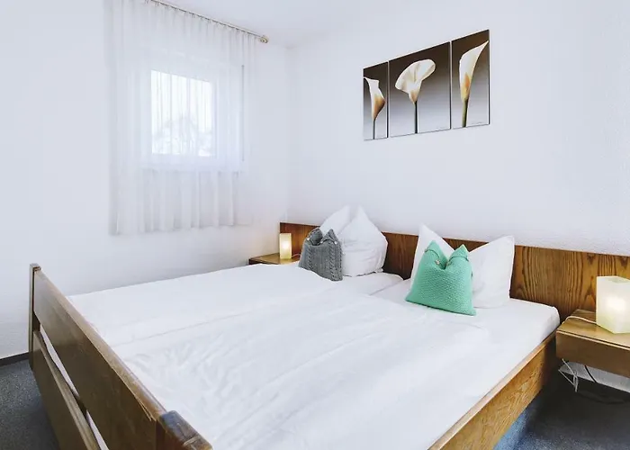 여관 Restaurant Austueble 엘힝겐