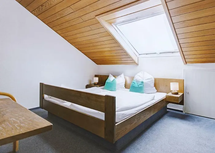 Restaurant Austueble 여관