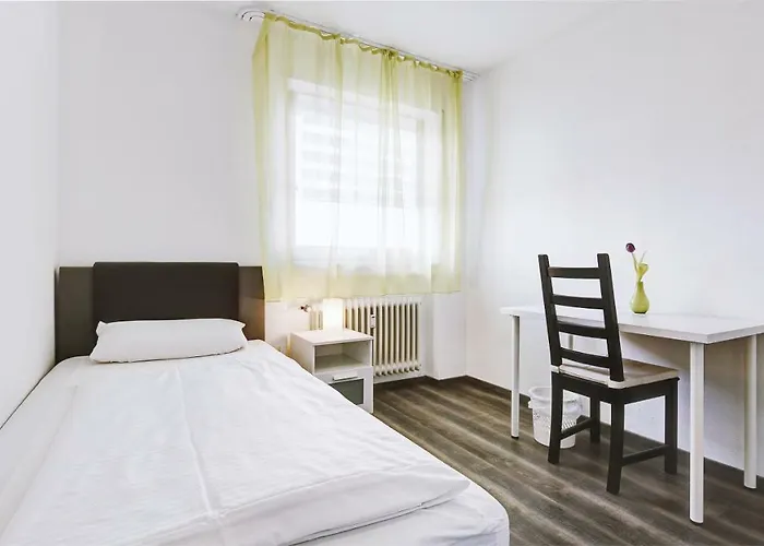 여관 Restaurant Austueble